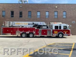 Tower Ladder 305